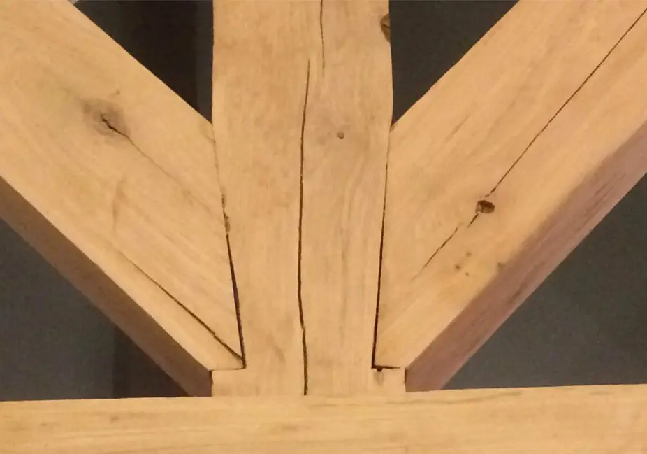 Charpente traditionnelle en bois